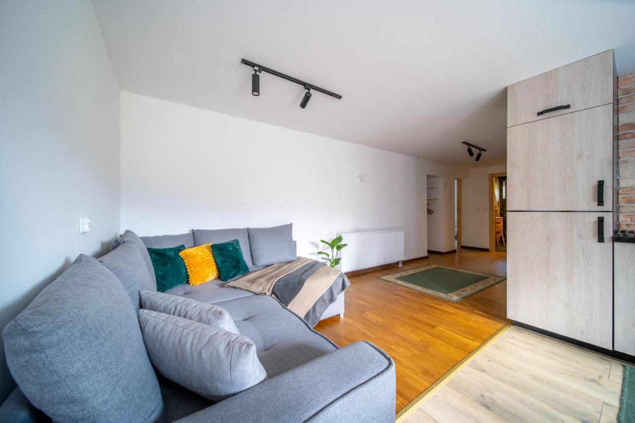 Pod Snieznymi Kotlami Apartment